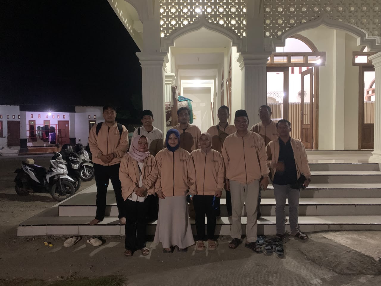 Kunjungan KKN DR Kelompok 6 Unugha