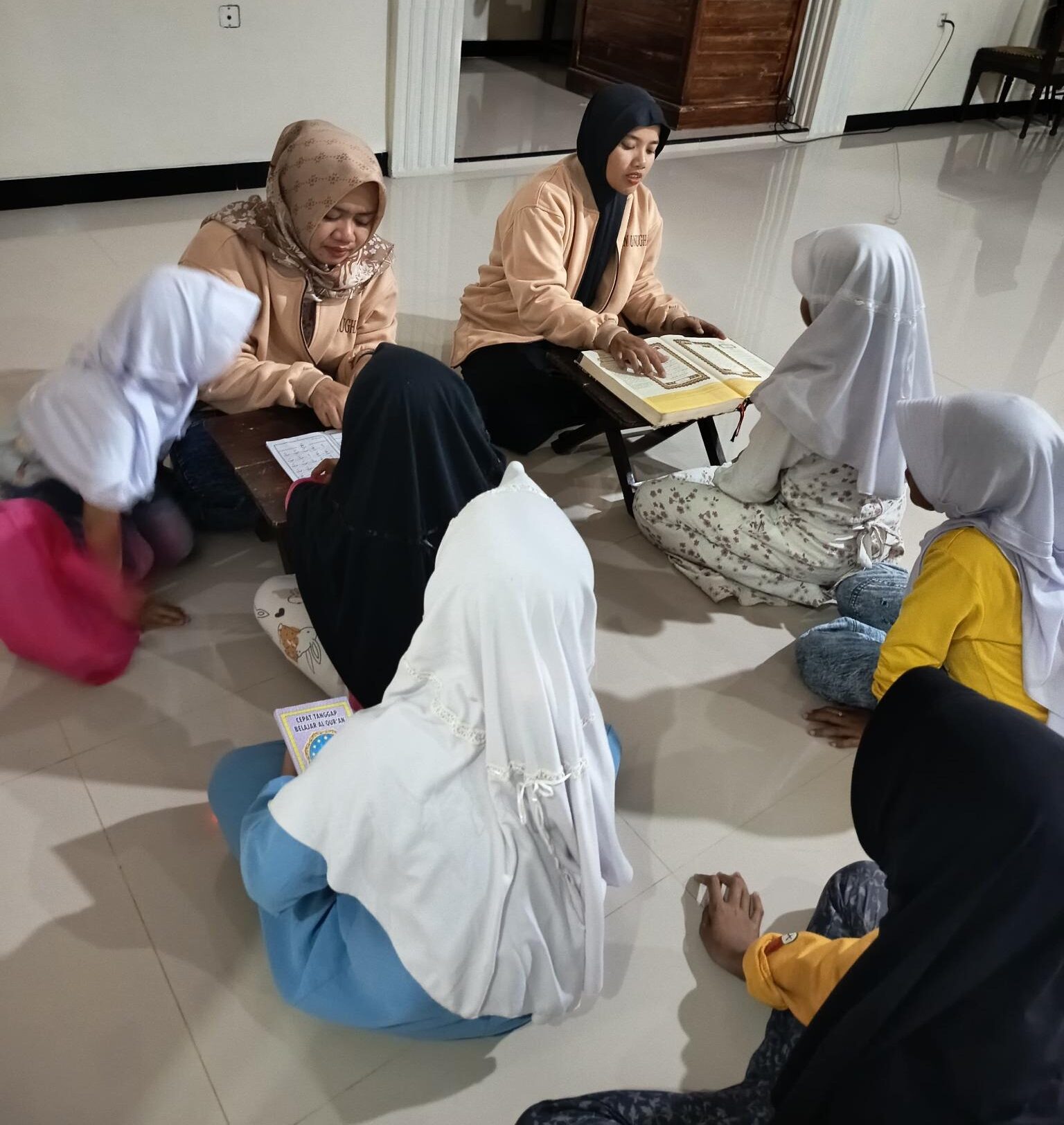 Pendidikan Hibryde Anak-Anak Masjid